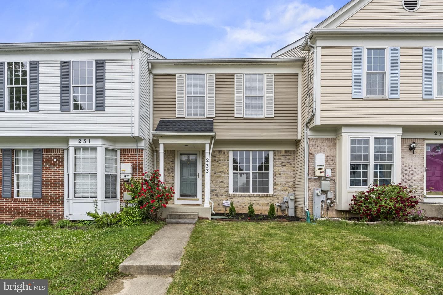 233 Kirbys Landing Court photo 1