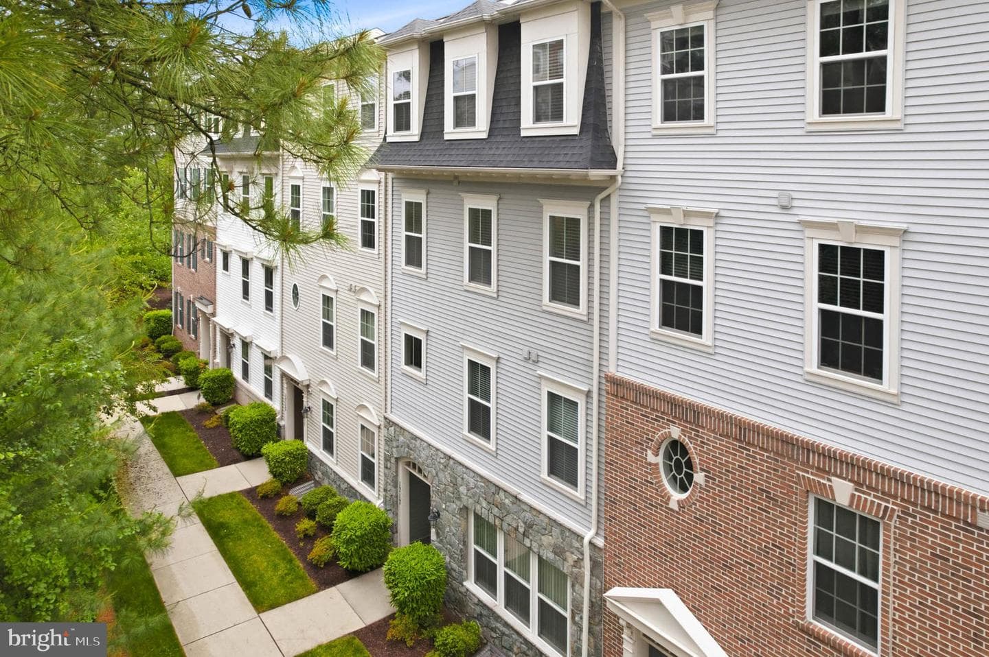 1717 Fieldstone Court #8