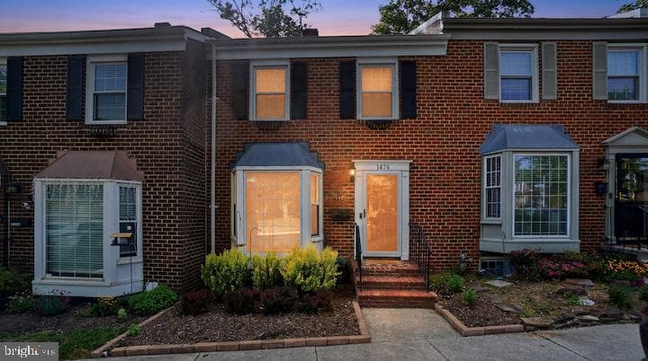 1474 Carlyle Court