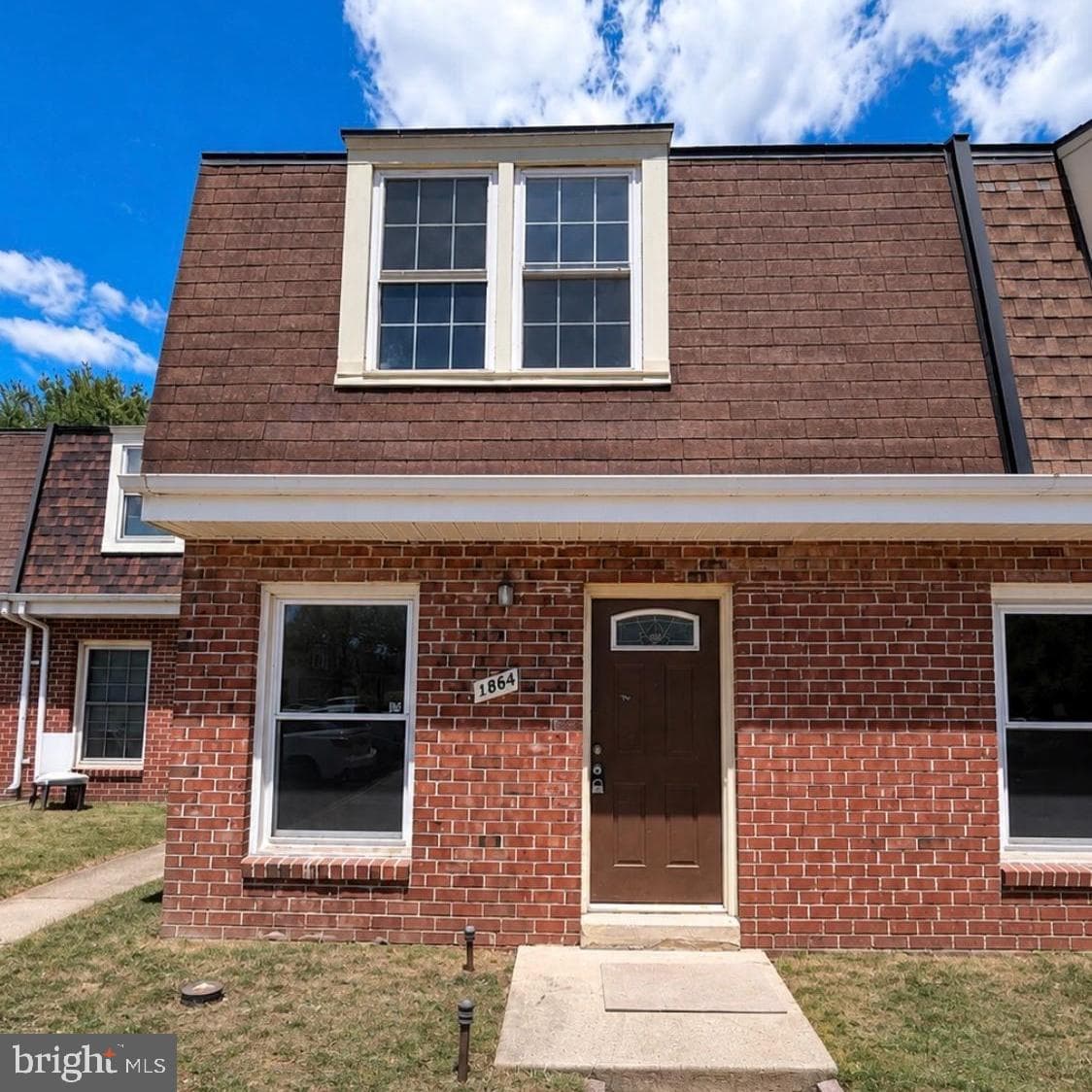 1864 Arwell Court