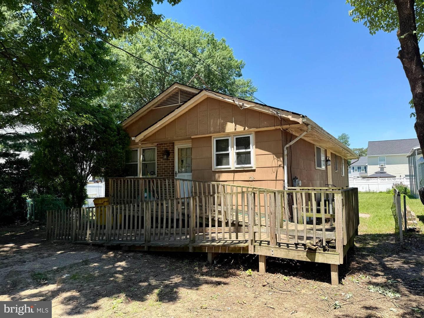 320 Thelma Avenue