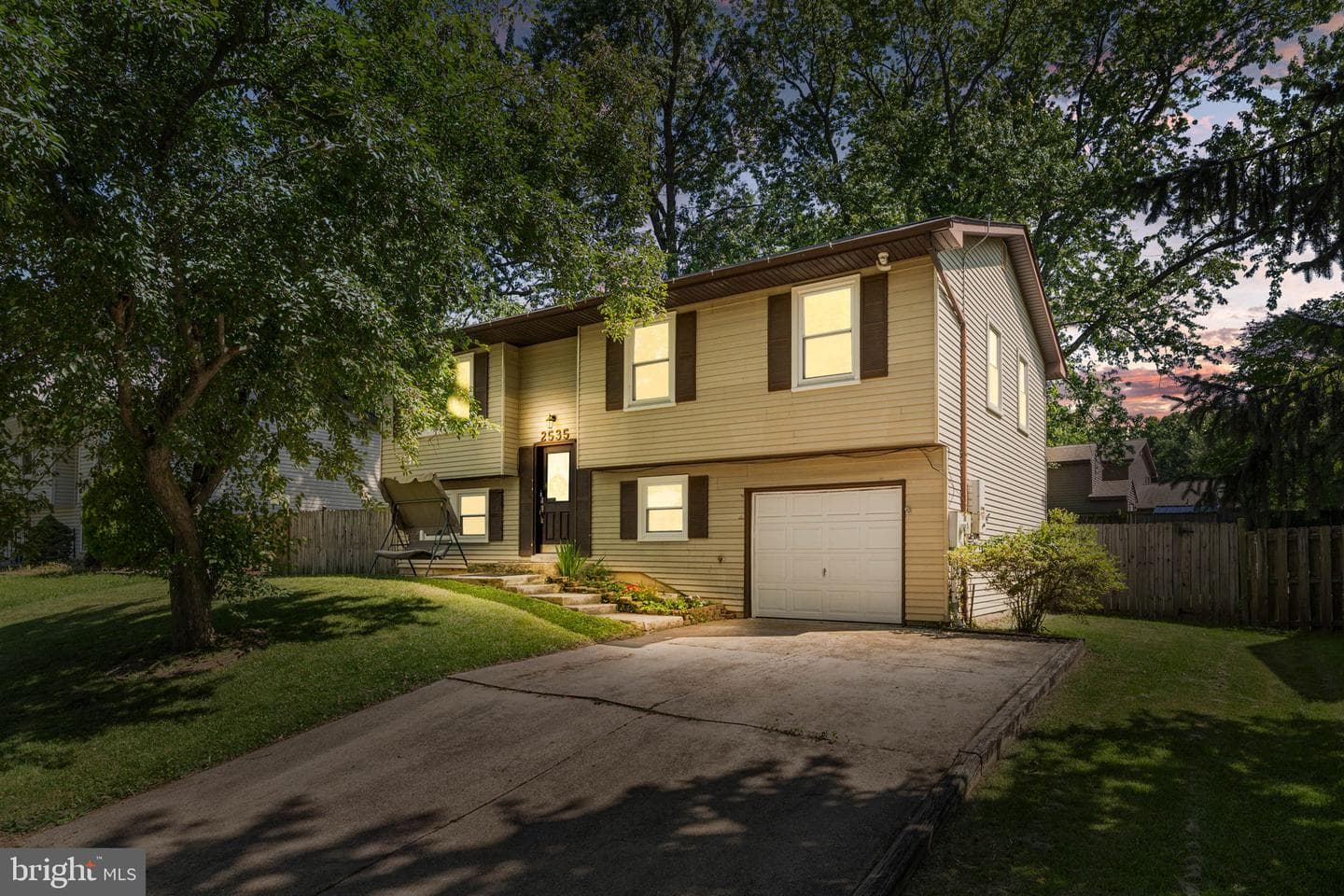 2535 Symphony Lane