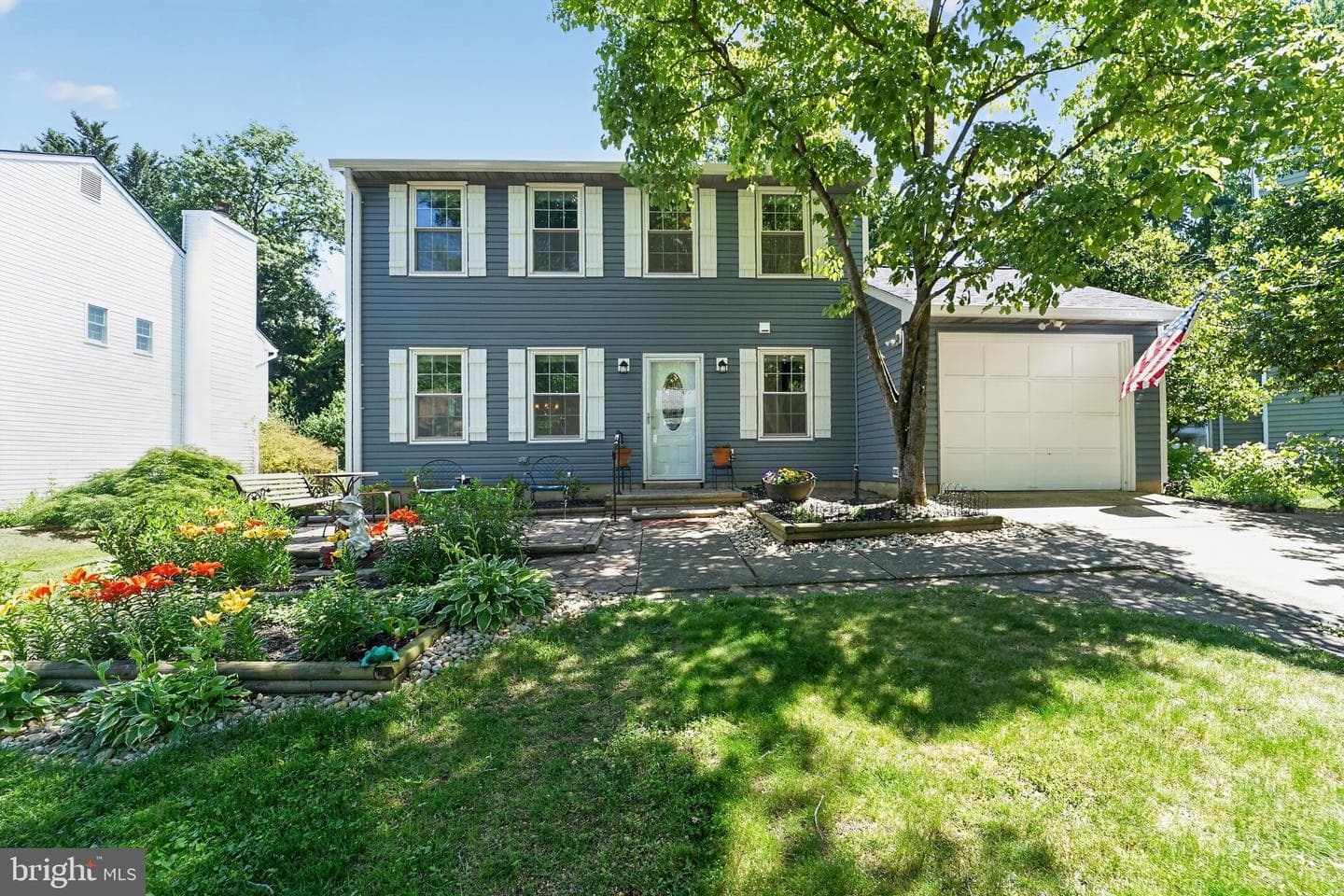 397 Kings College Drive