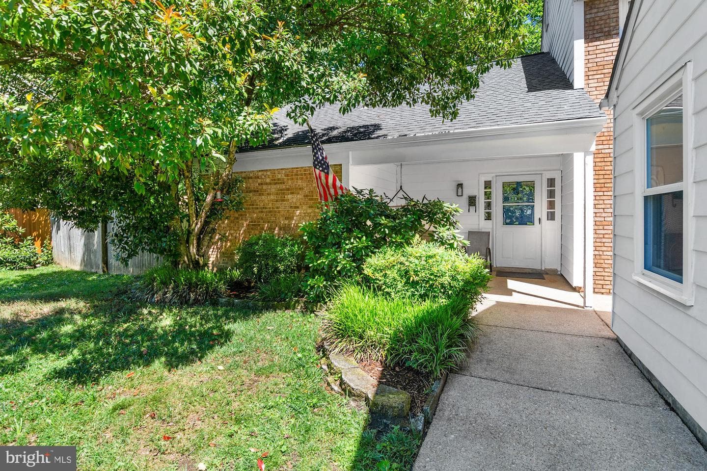 1801 E Regents Park Road