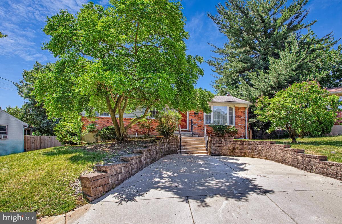 409 Elm Avenue