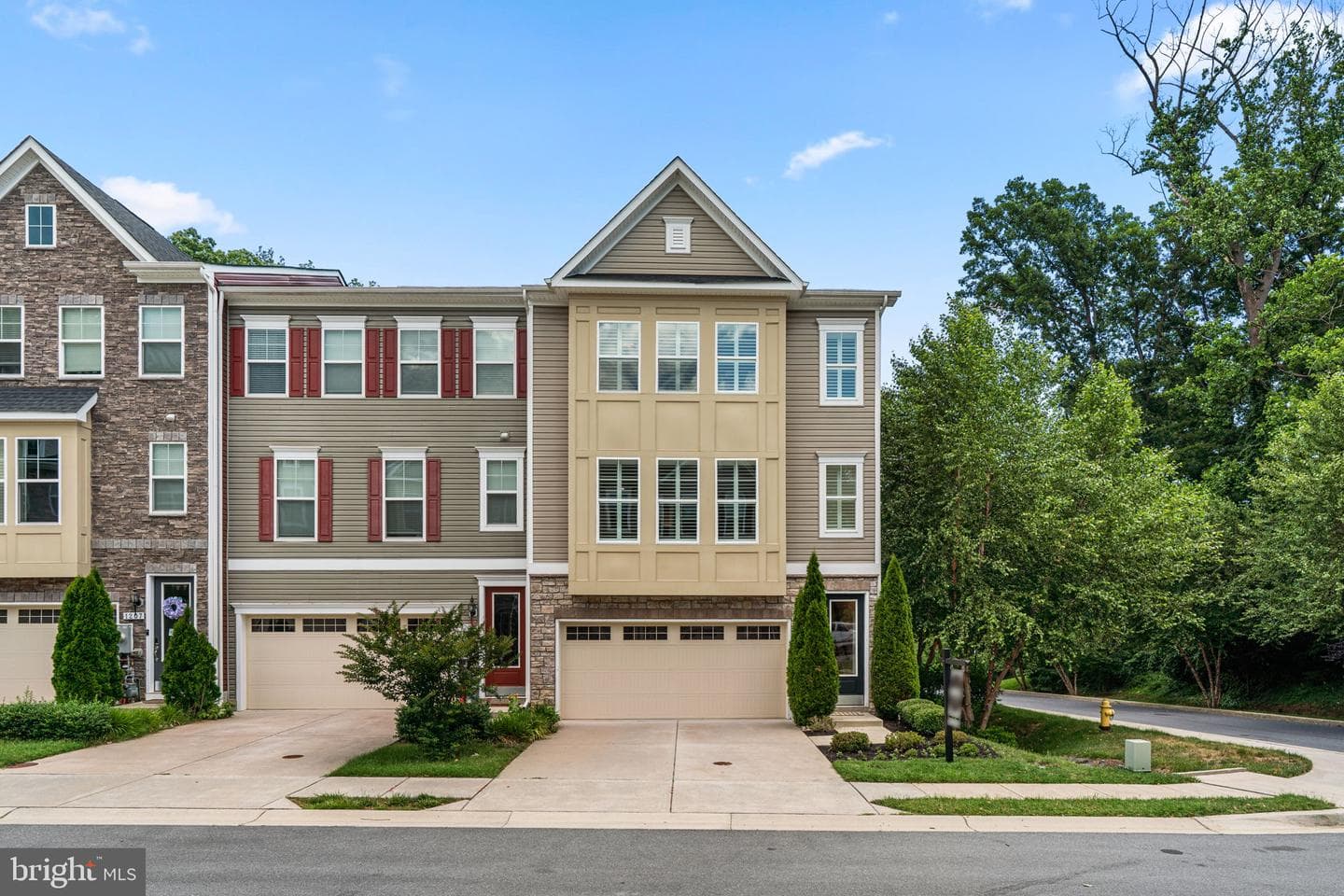 1203 Hickory Hill Circle