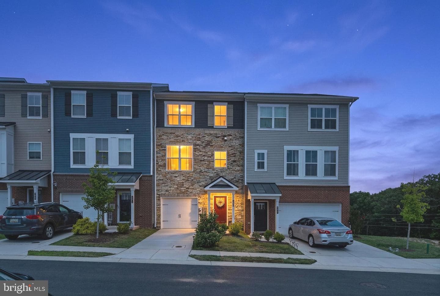 7013 Fox Glove Lane, Hanover