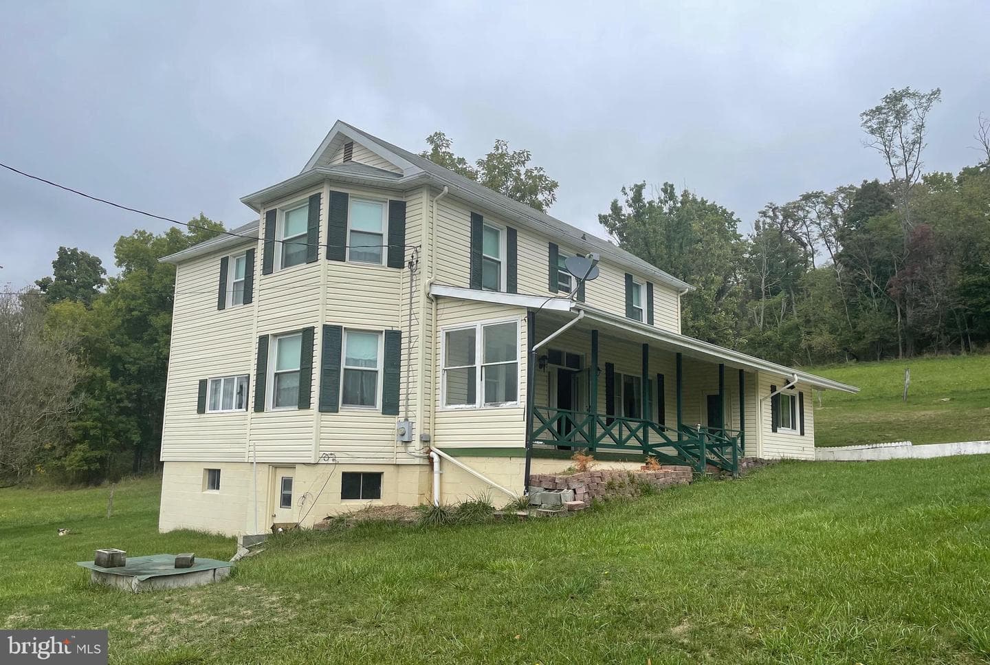 24519 Stoney Run Road SW photo 1