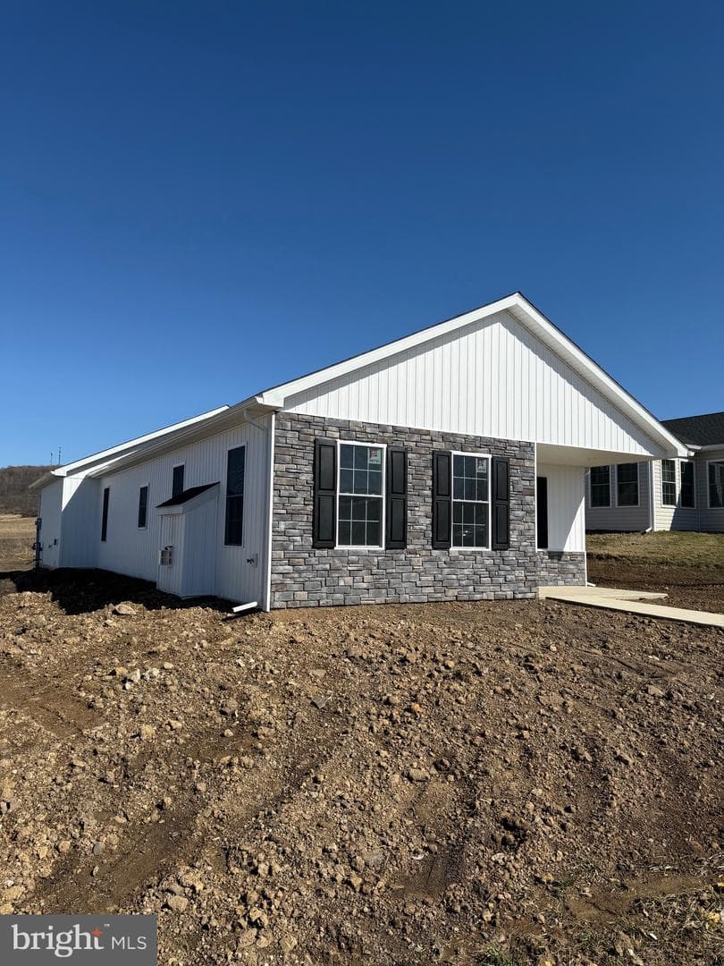 202 Moonlight Drive photo 1
