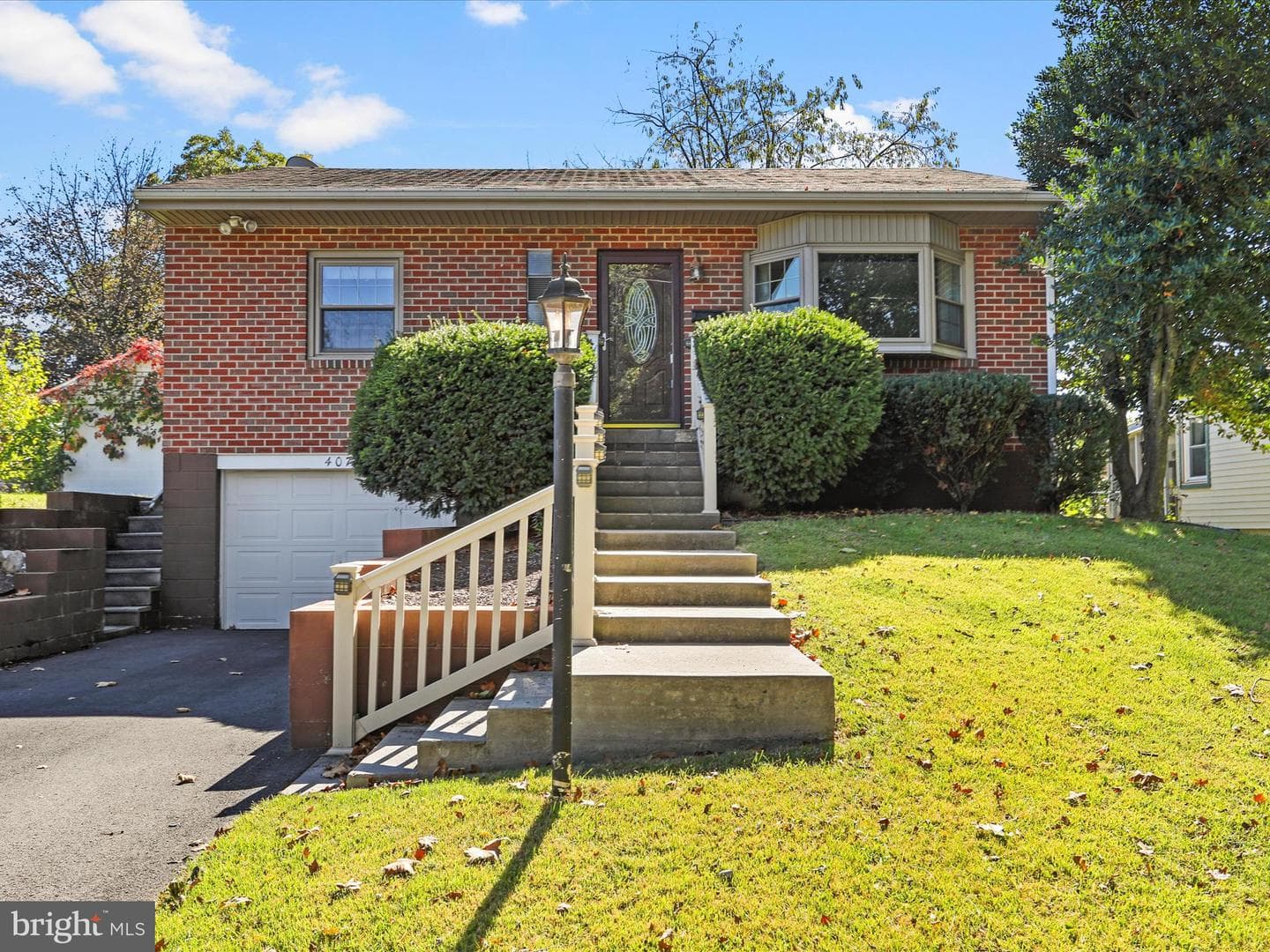 407 Caroline Street photo 1