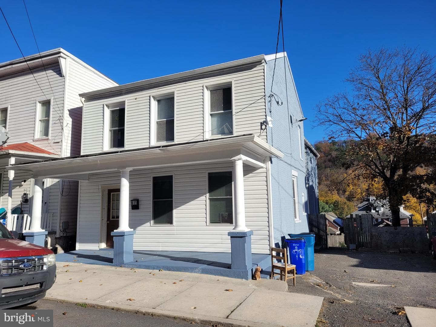 611 Bedford Street