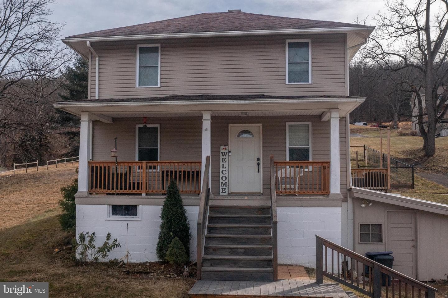 529 B Street photo 1