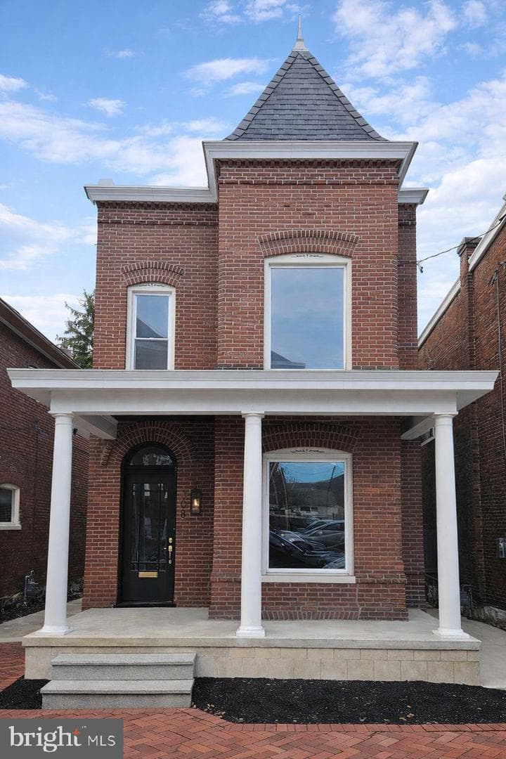 308 Cumberland Street photo 1
