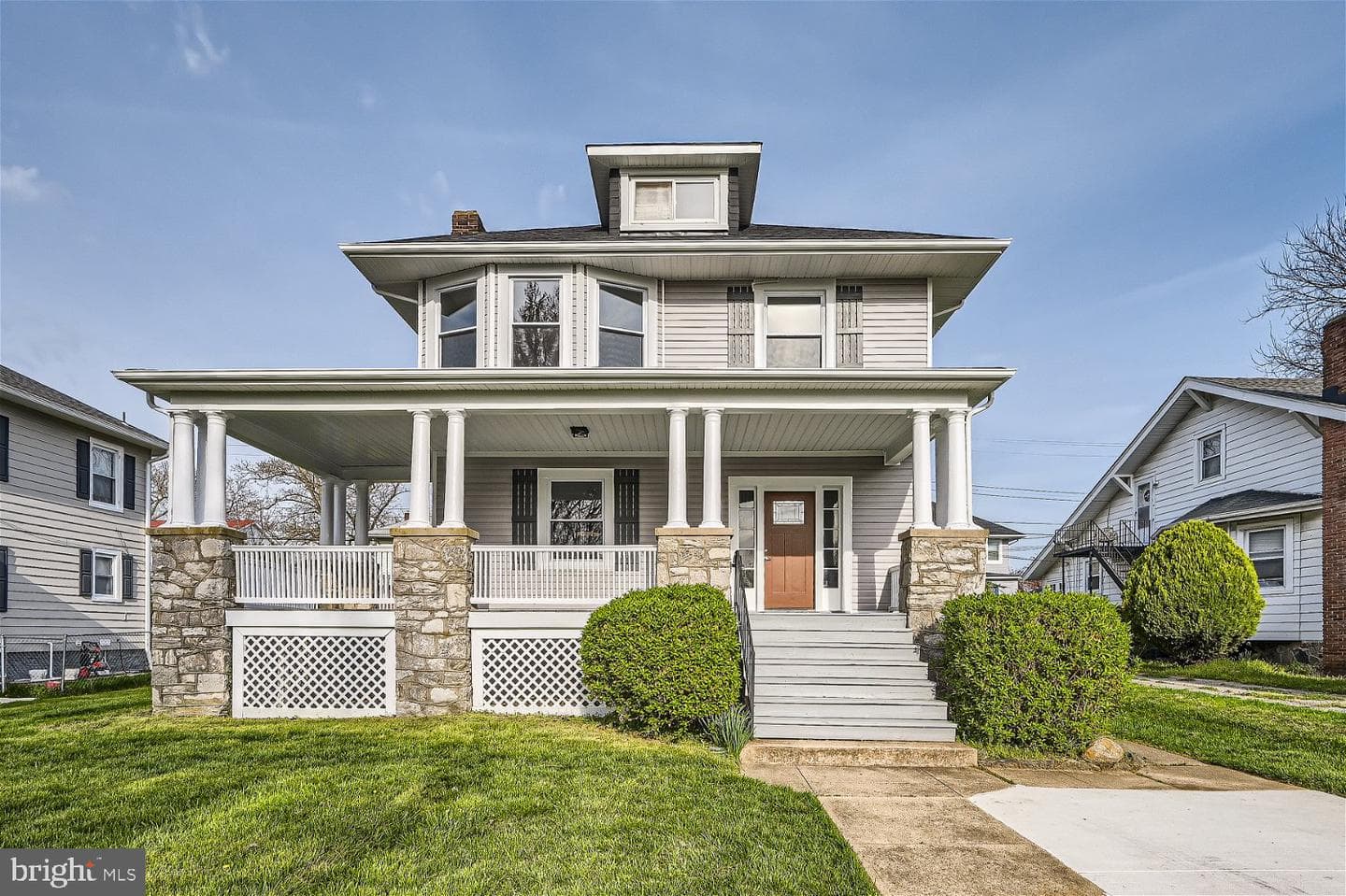 3510 Cedardale Road photo 1