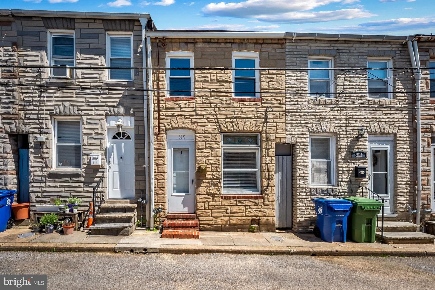 319 S Duncan Street photo 1