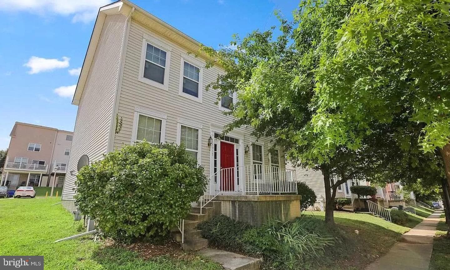 5915 Furley Way photo 1