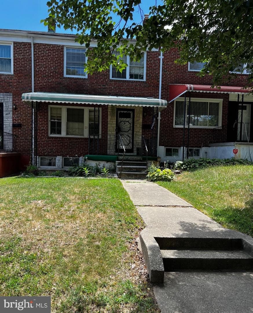 1663 Winford Road photo 1