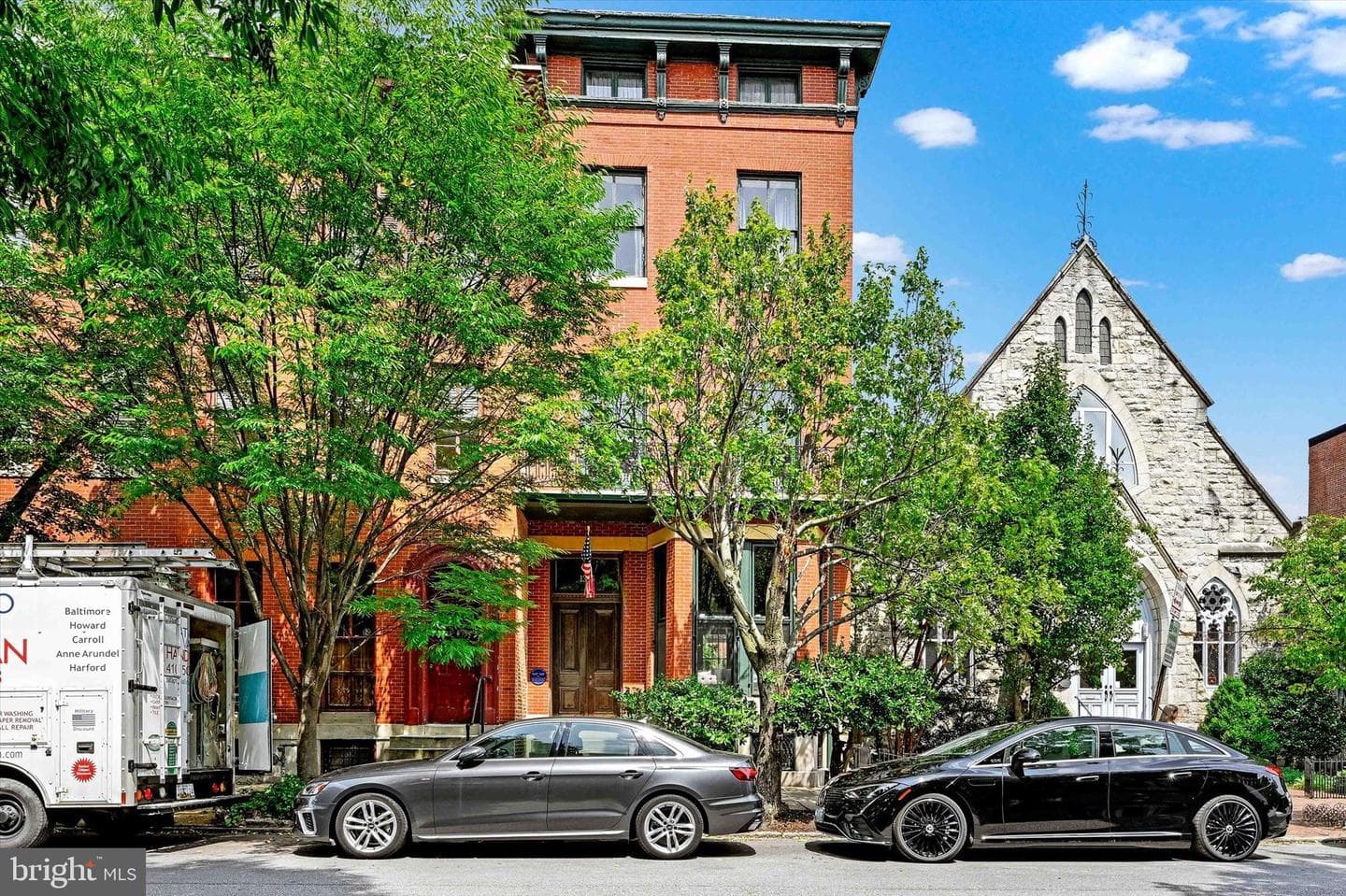 1325 Bolton Street photo 1