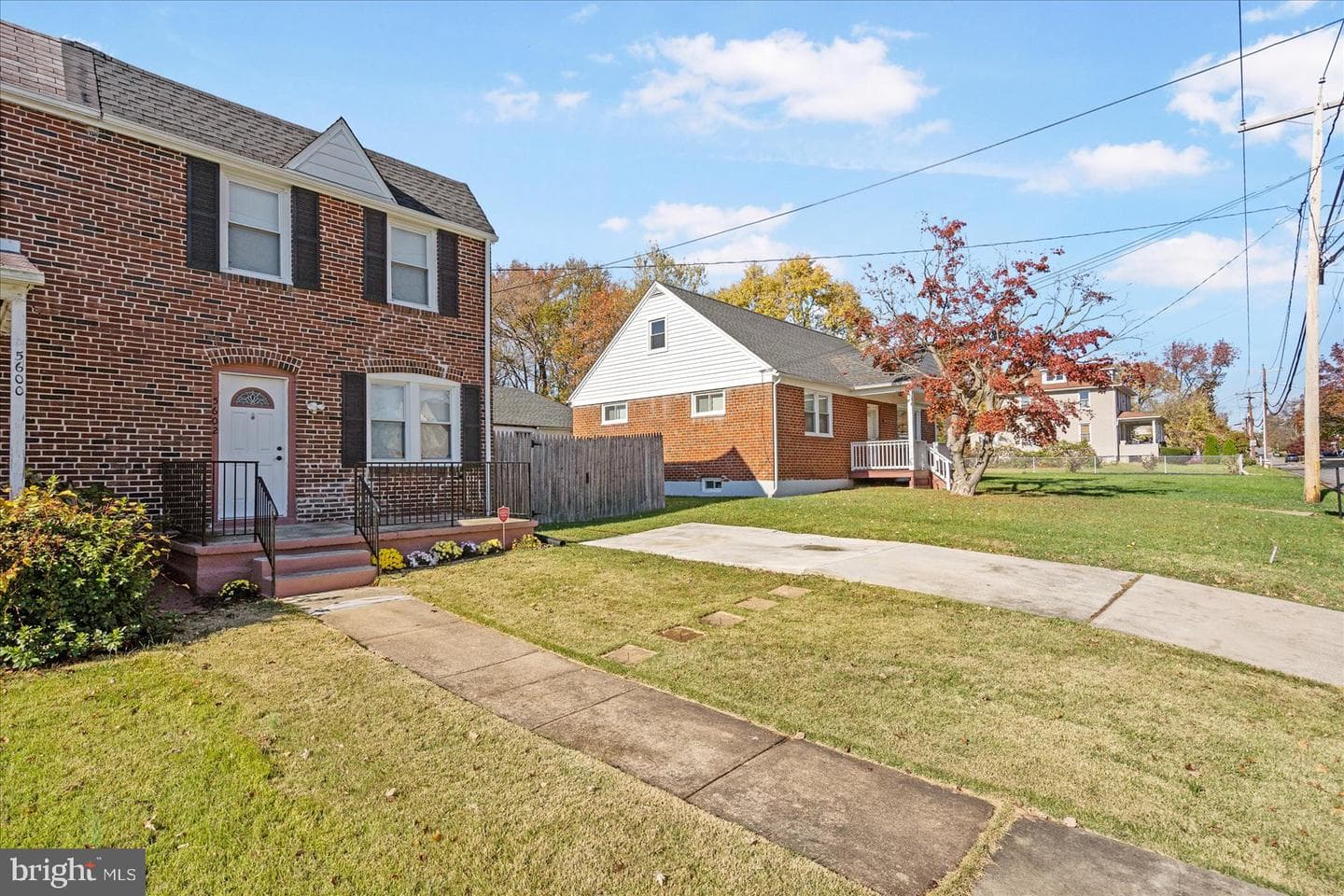 5602 White Avenue photo 1