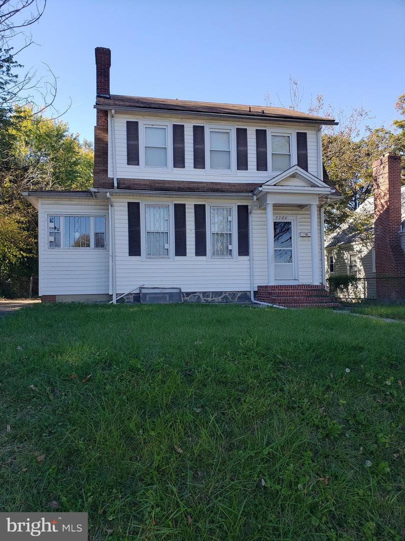 5306 Kenilworth Avenue photo 1