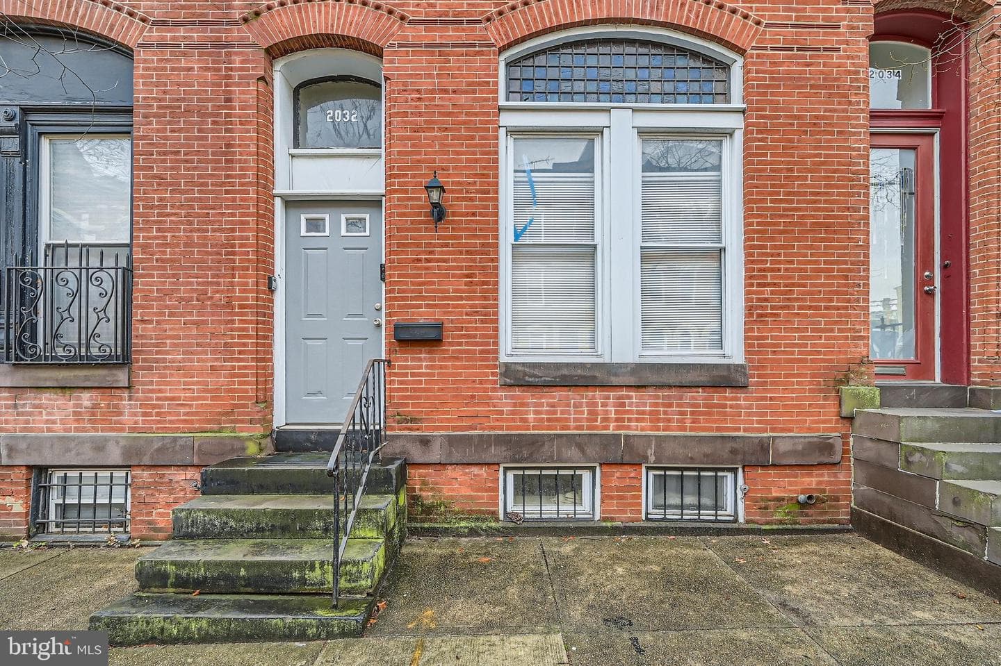 2032 McCulloh Street photo 1
