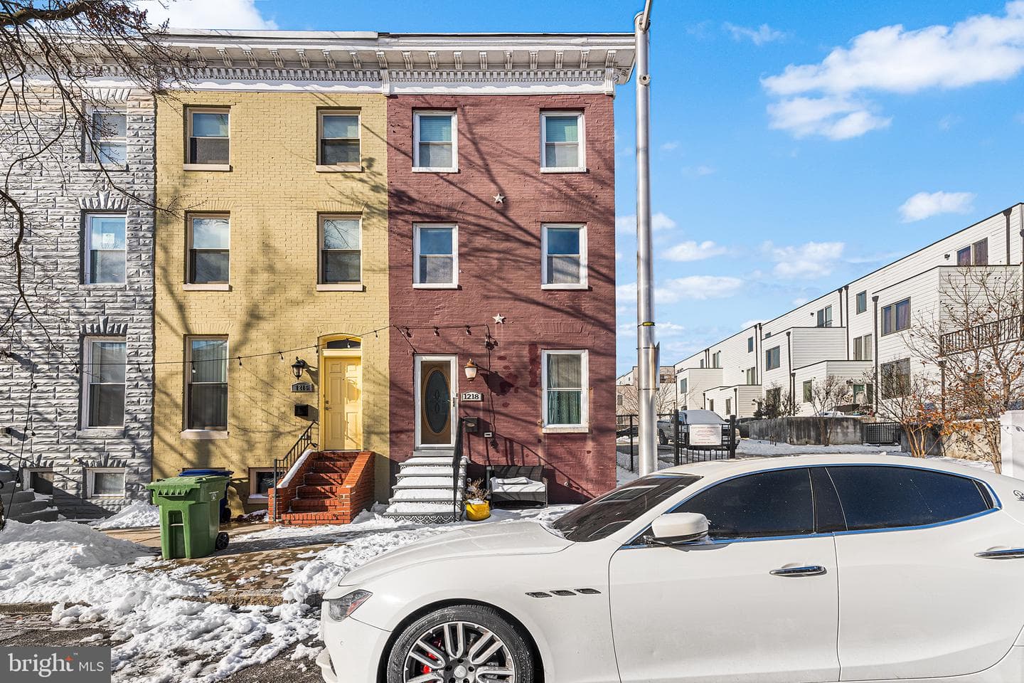 1218 N Bond Street photo 1