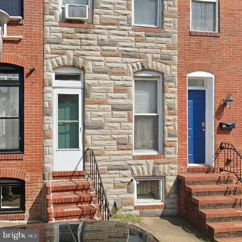 825 S Decker Avenue photo 1