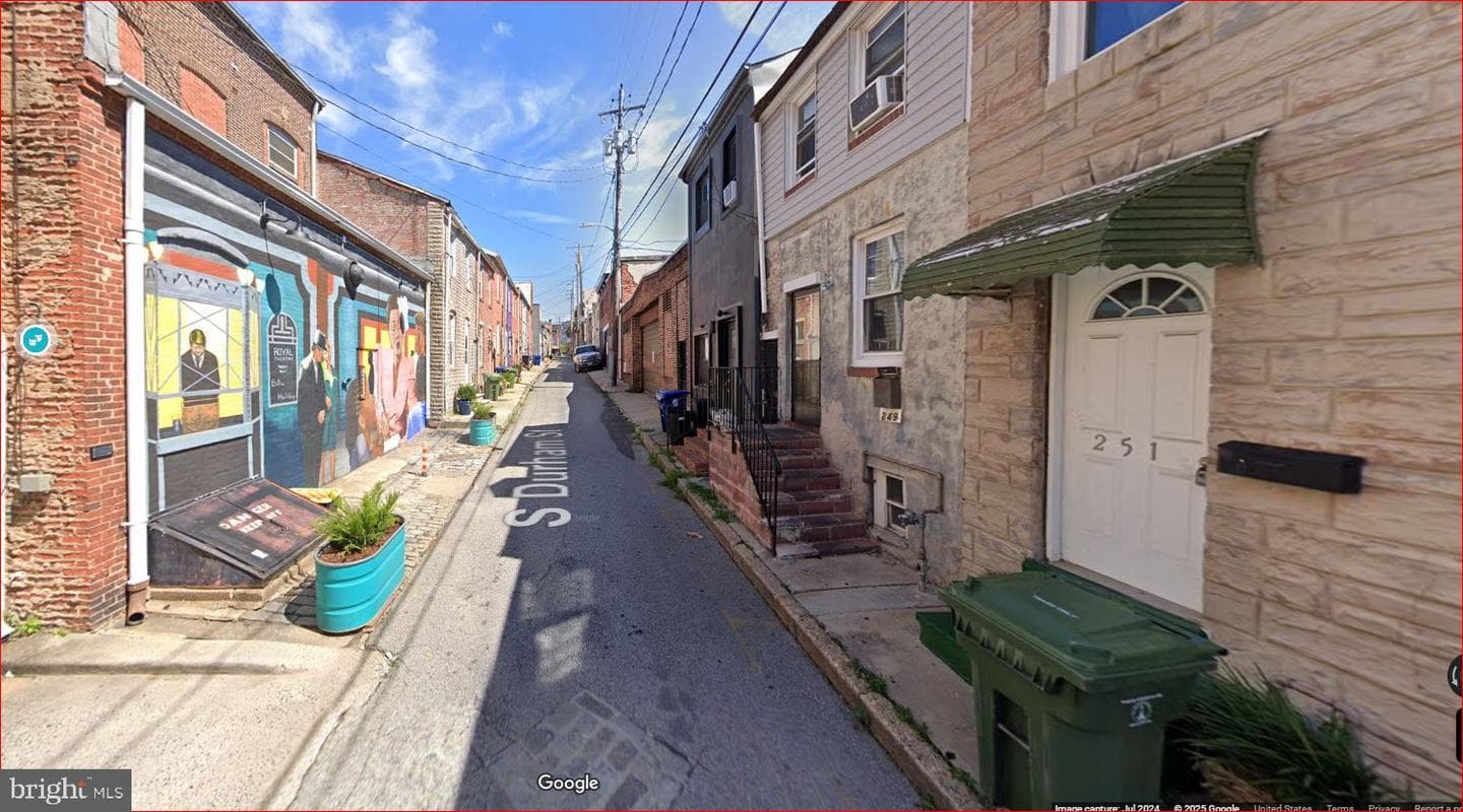 251 Durham Street S photo 1