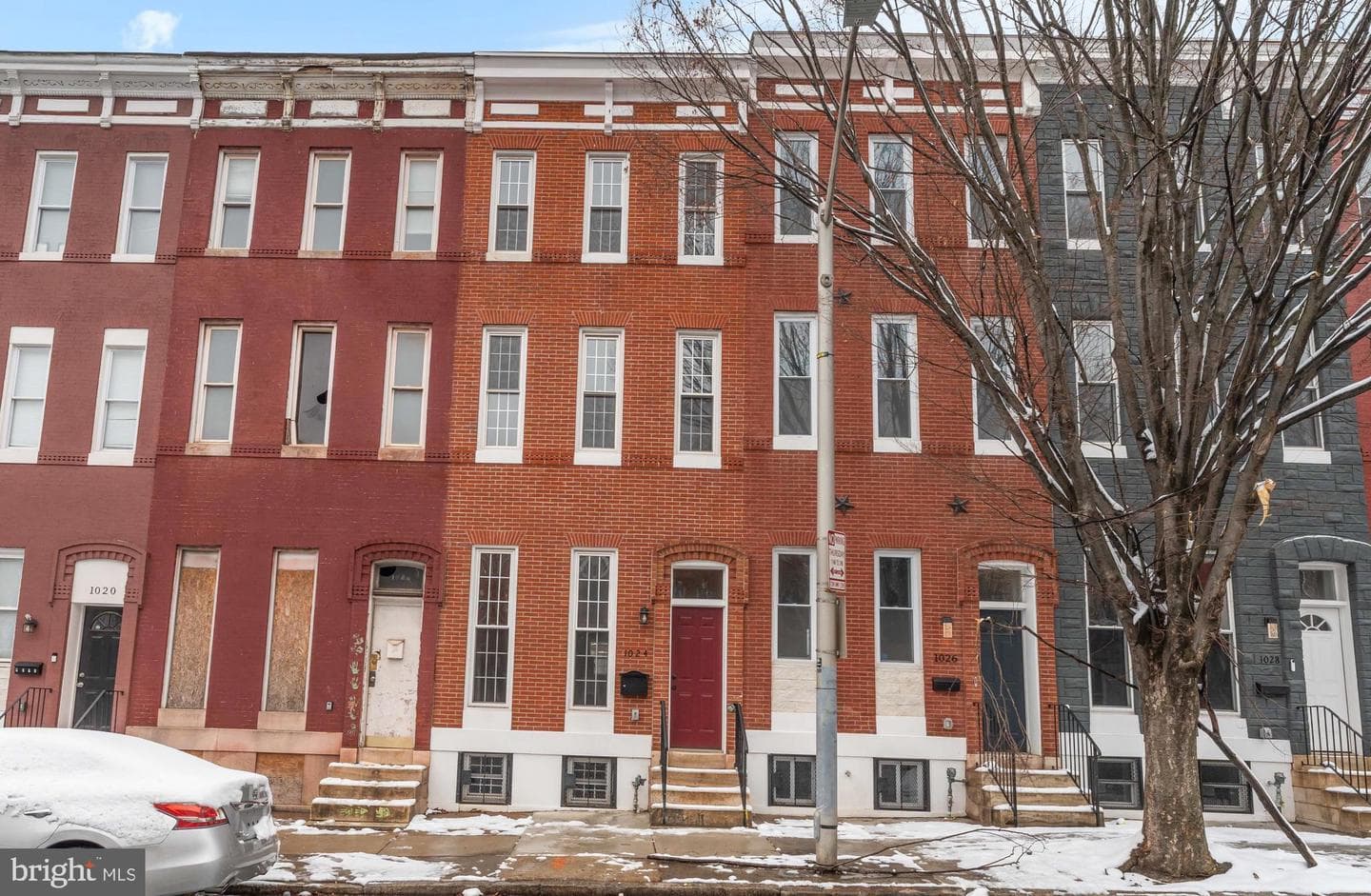 1024 N Fulton Avenue photo 1