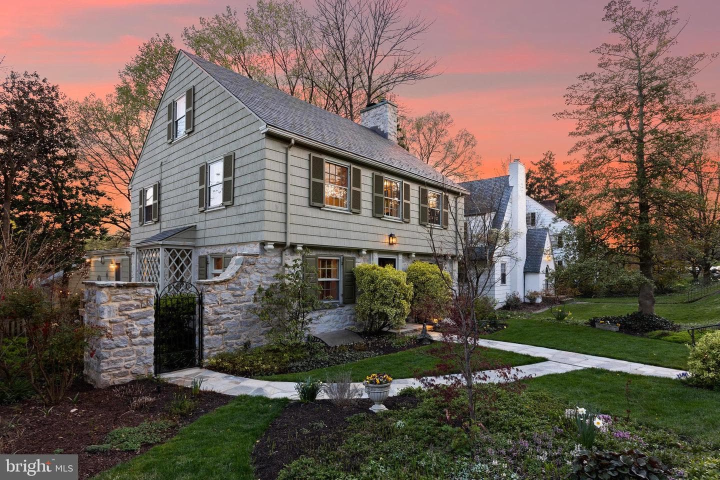 329 Tunbridge Road photo 1