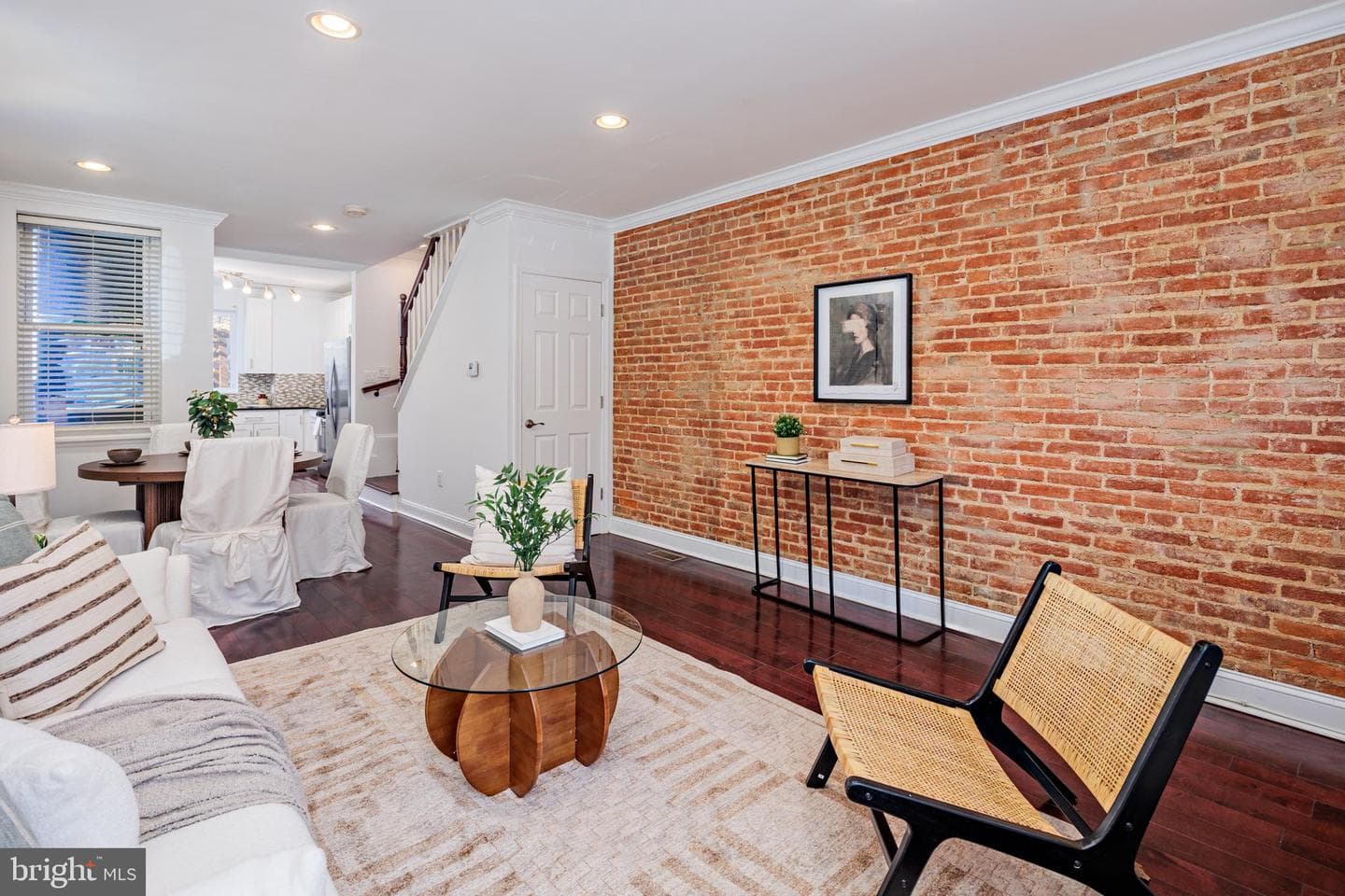 2211 Essex Street photo 1
