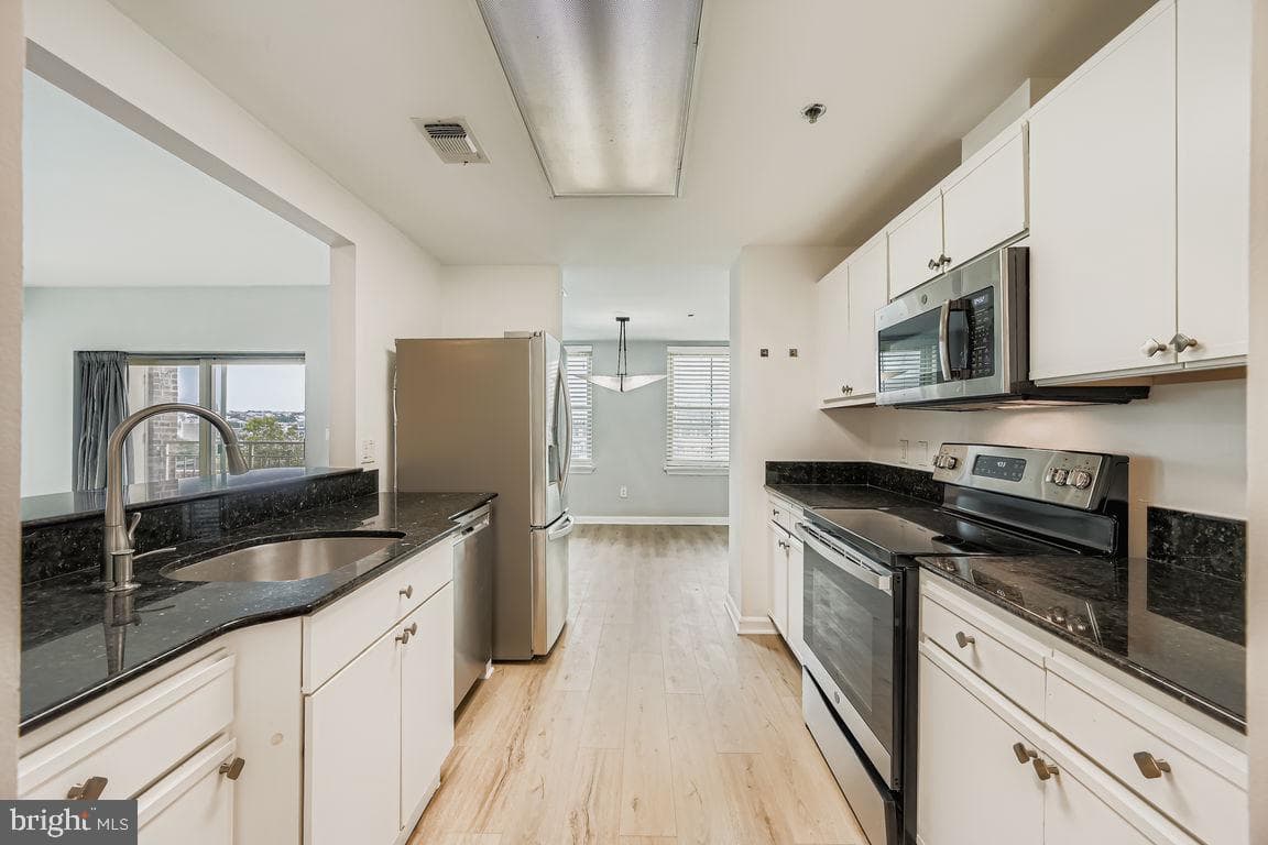 960 Fell Street #616 photo 1