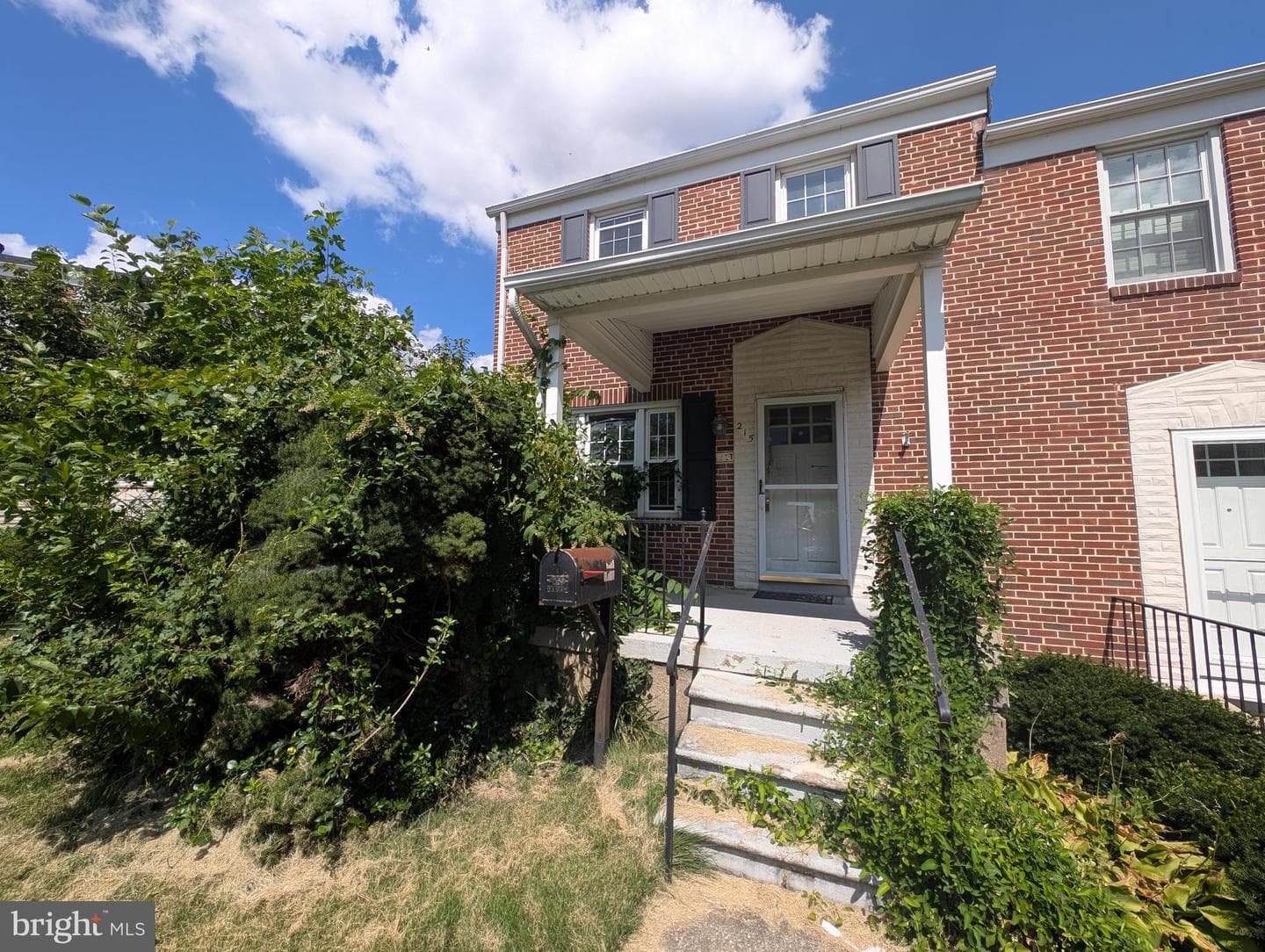 215 Medwick Garth E photo 1