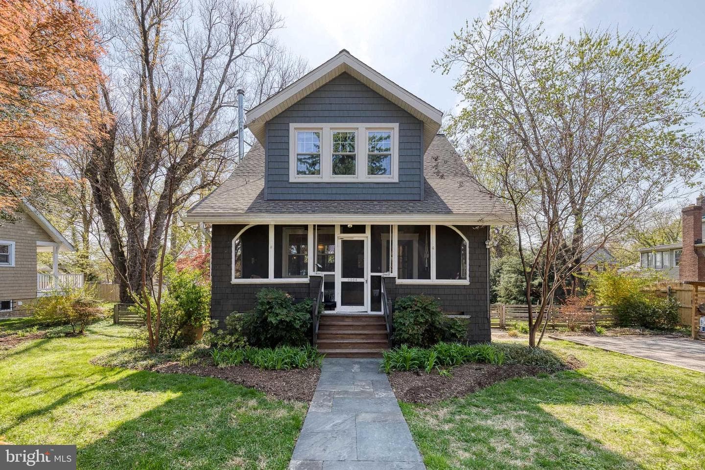 6304 Mayflower Road photo 1