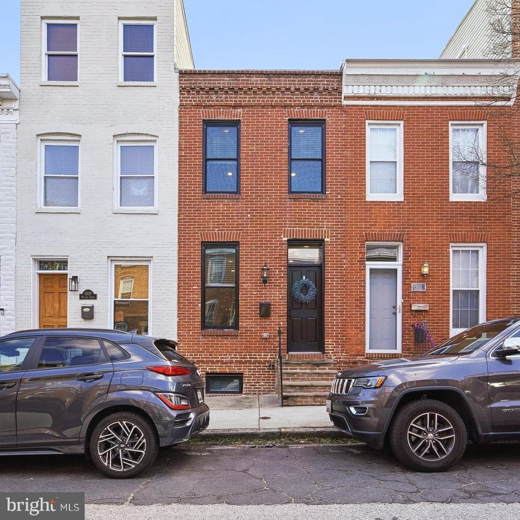 1511 William Street photo 1