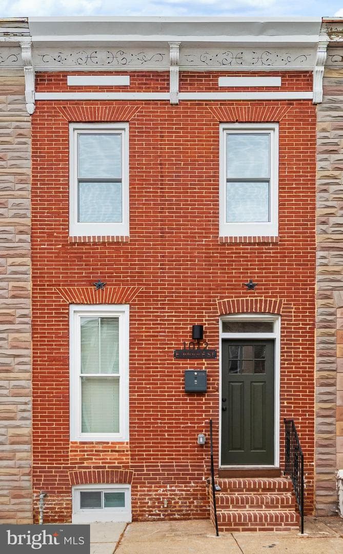 1012 E Biddle Street photo 1