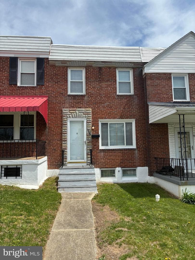 3660 Chesterfield Avenue photo 1
