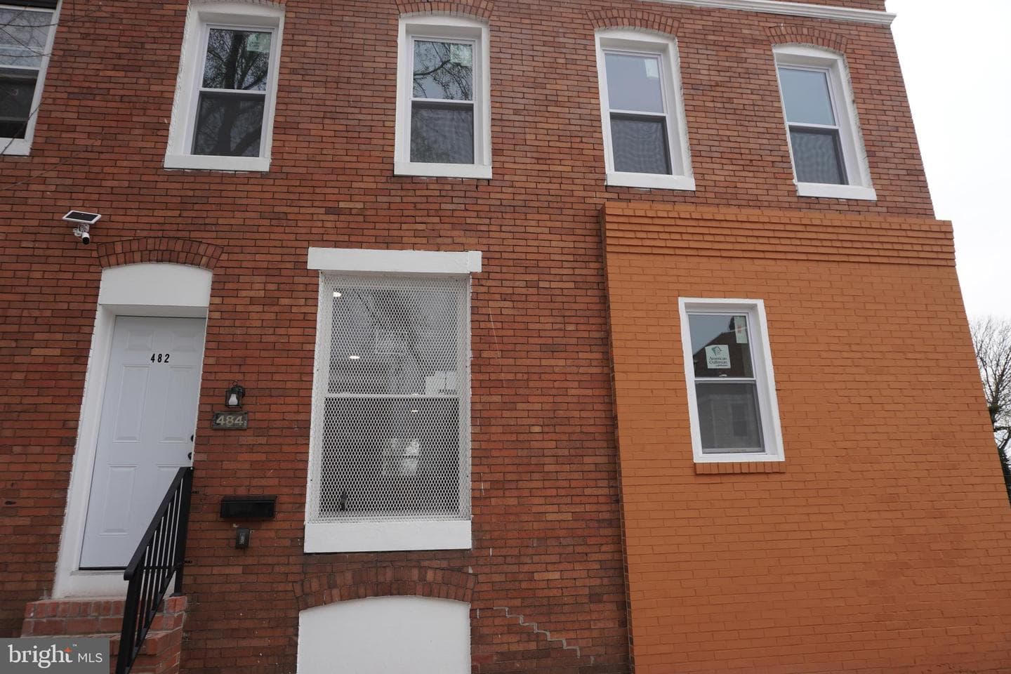 482-484 Brunswick Street photo 1