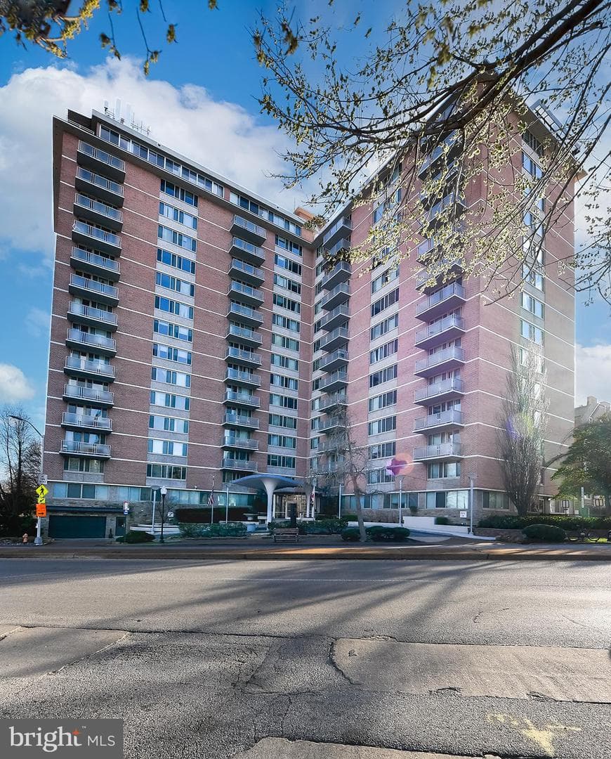 1 E University Parkway #205 photo 1