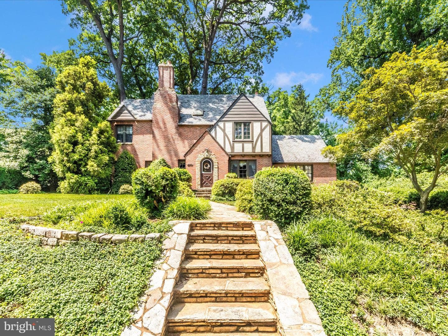 5100 Brook Green Road photo 1