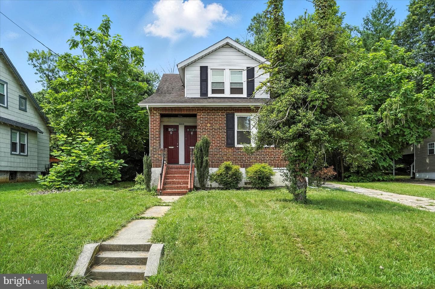 3203 Mary Avenue photo 1