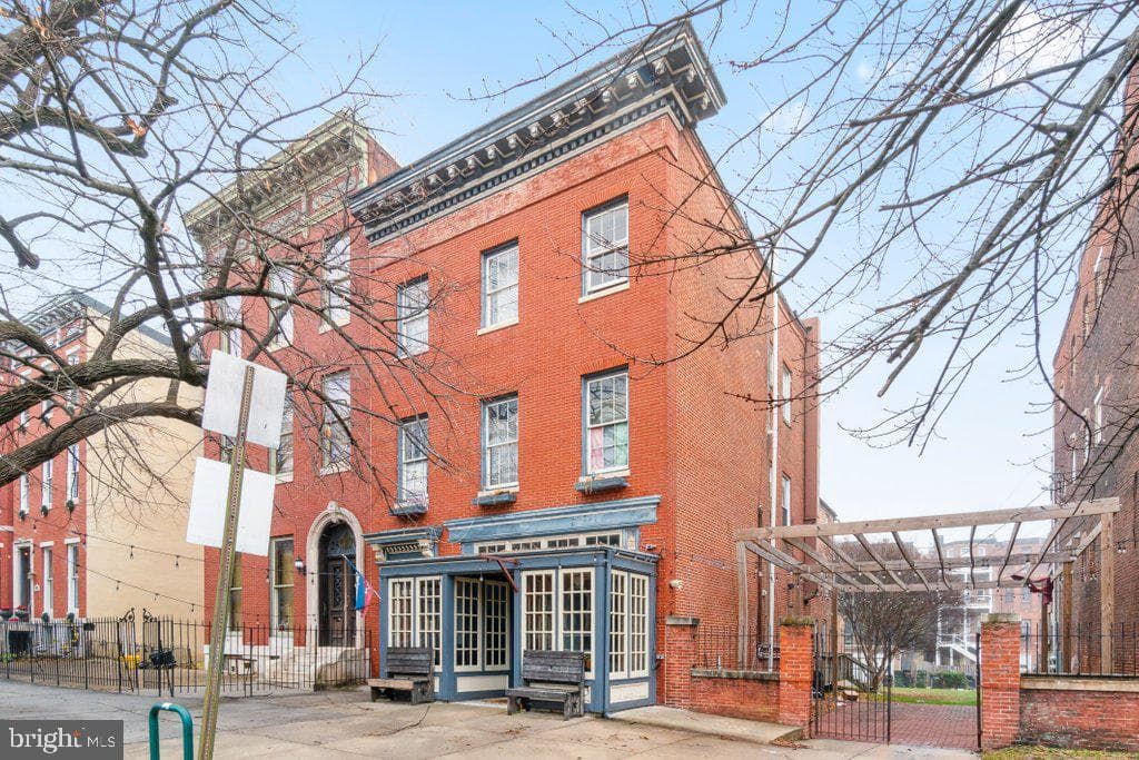2501 Madison Avenue photo 1