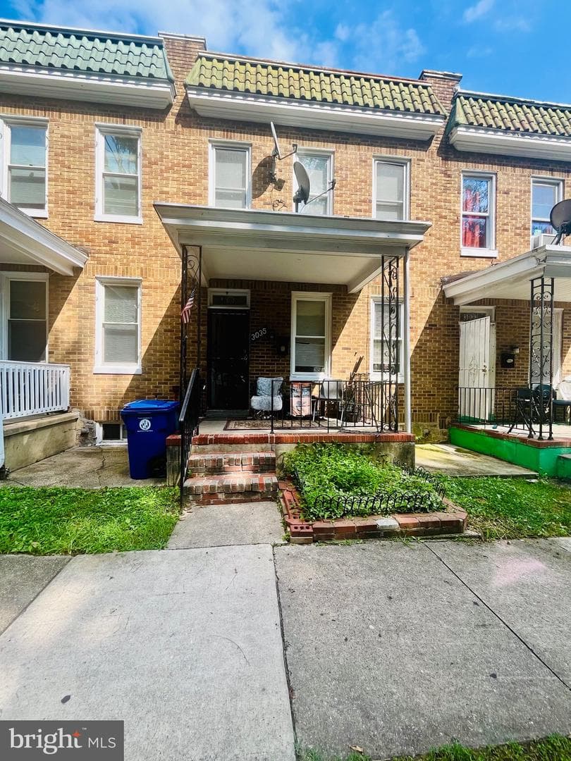 3035 Frisby Street photo 1