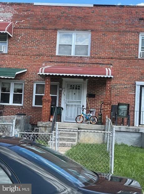 4005 Woodmere Avenue photo 1