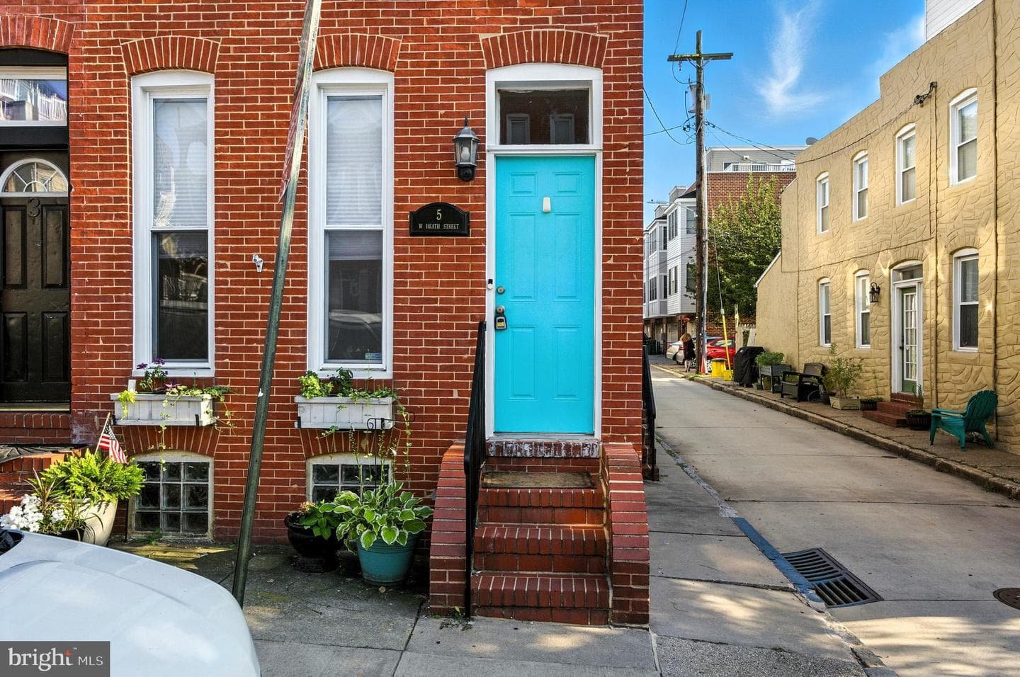 5 W Heath Street W photo 1