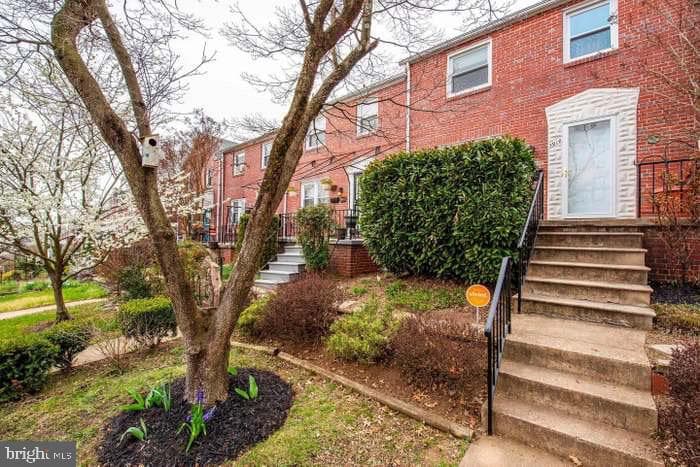 3914 Rexmere Road photo 1