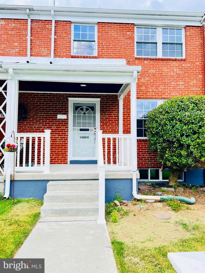 1814 Winford Road photo 1