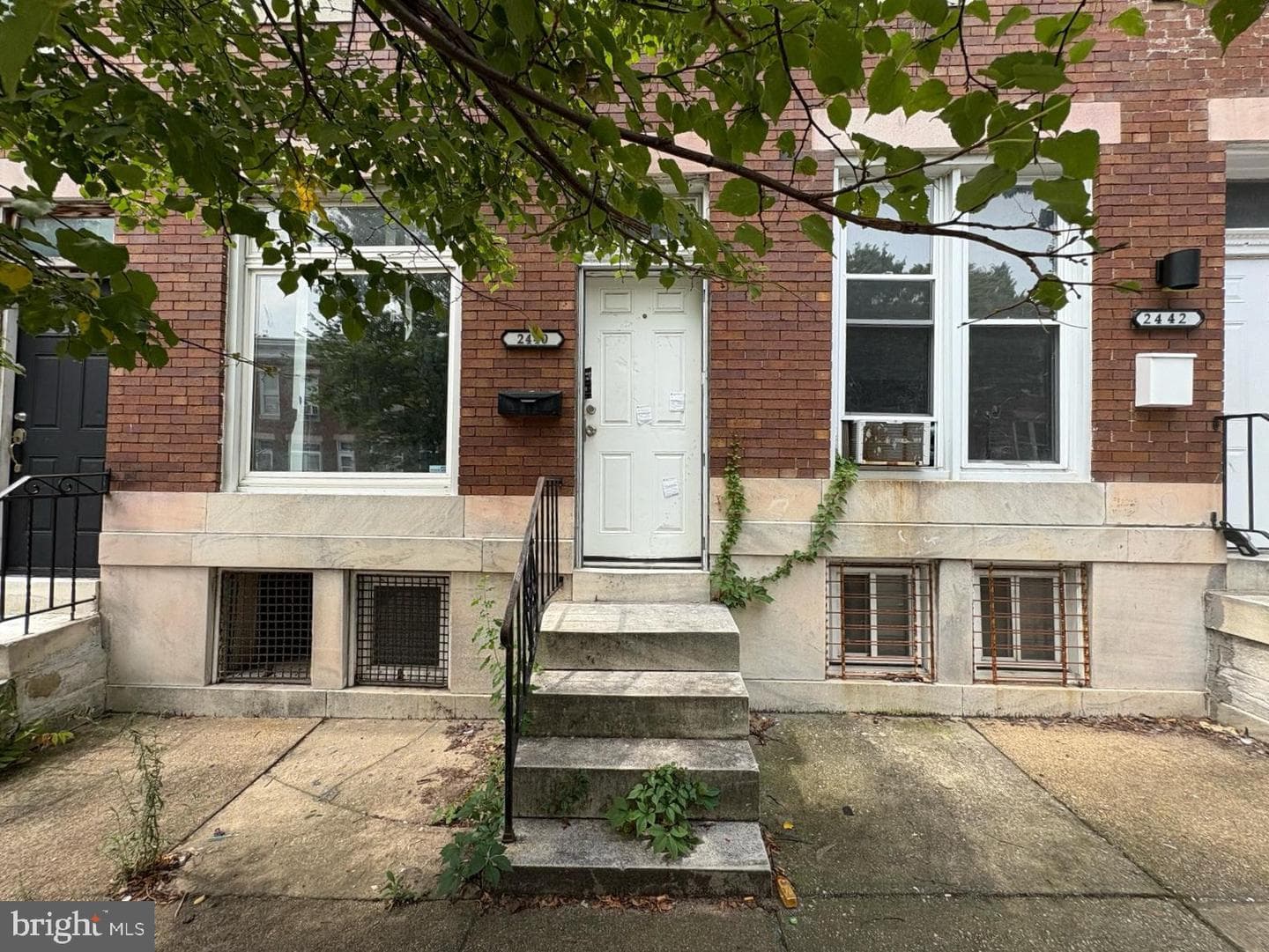 2440 McCulloh Street photo 1