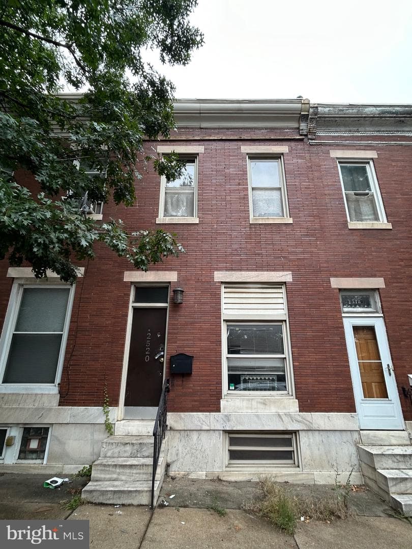 2520 Wilkens Avenue photo 1