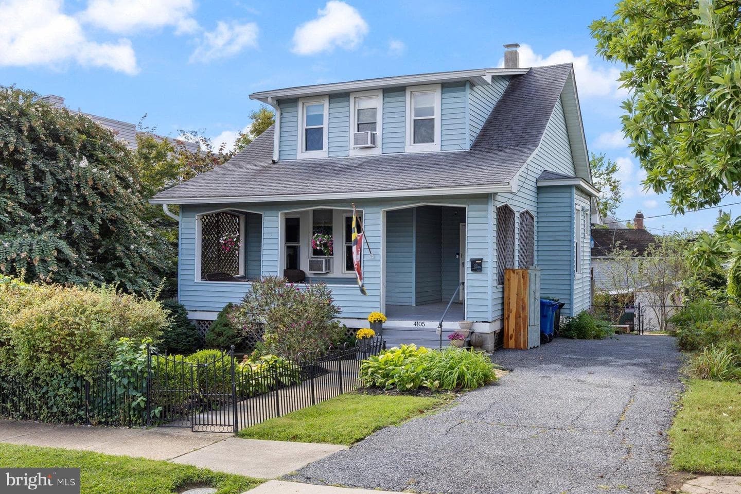 4105 W Overlea photo 1